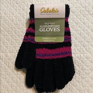 Cabela's Black and Pink Knit Winter Gloves